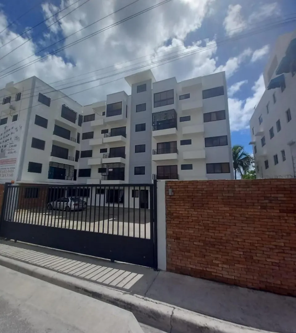 Apartamento Cerca Del Aeropuerto La Urena Apartment